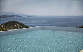 Blooms Of Sivota Bay - Luxury Villas With Private Heated Pool