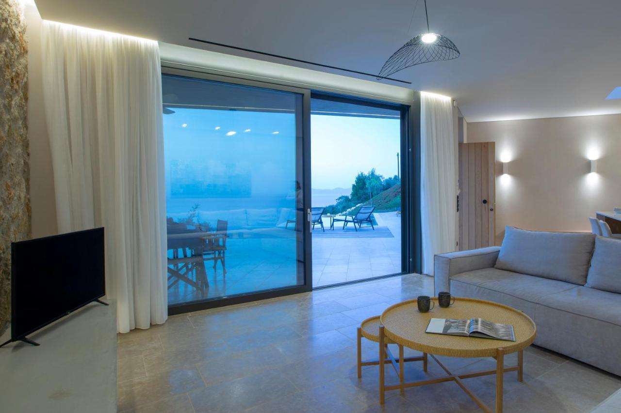 Blooms Of Sivota Bay - Luxury Villas With Private Heated Pool Εξωτερικό φωτογραφία